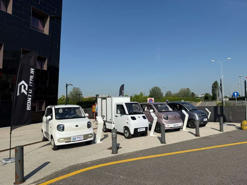 A Bontu sikeresen bemutatja új elektromos autó-kínálatát a Milan NH Hotelben